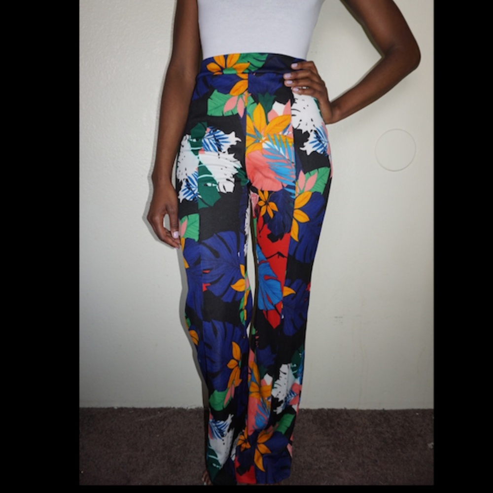 Fashion Nova Tropical Print Pants NWT